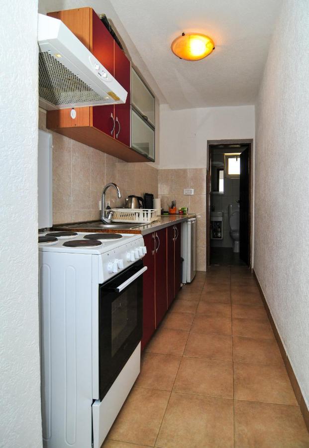 Apartmani Franovic ティヴァト エクステリア 写真